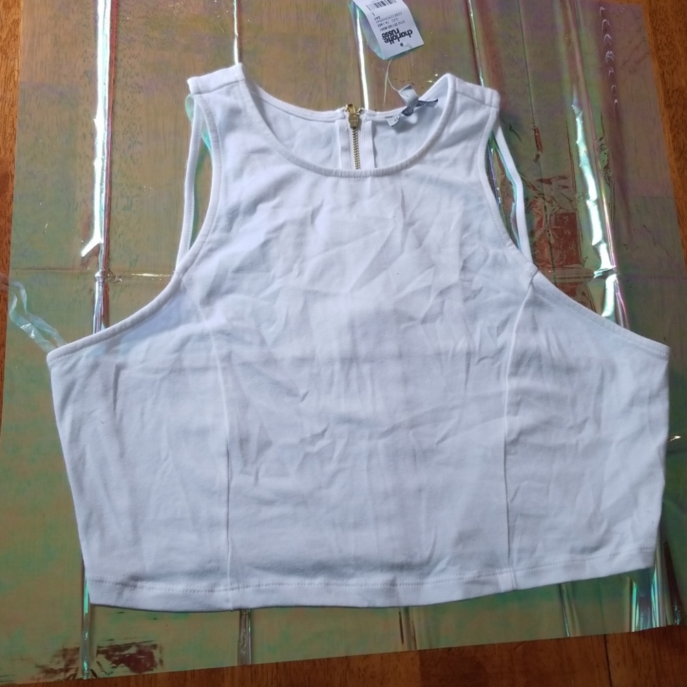 Charlotte Russe white crop top w/gold zipper LG